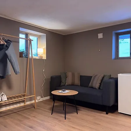 Apartment With Parking! *